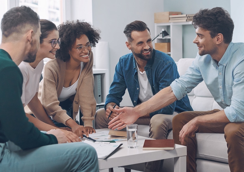 Emotional Intelligence For Consultants: How To Improve Your EQ (& Why It’s Important)